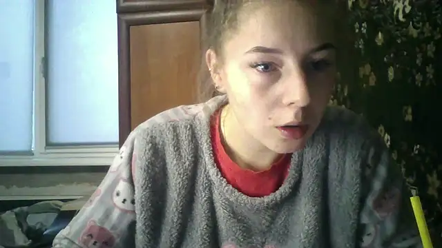 Snapshot of Kitten36 chatting on 1, 10, 2025 Kitten36 online show from 1, 10, 2025