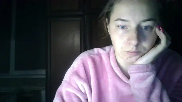 Snapshot of Kitten36 chatting on 13, 10, 2025 Kitten36 online show from 13, 10, 2025