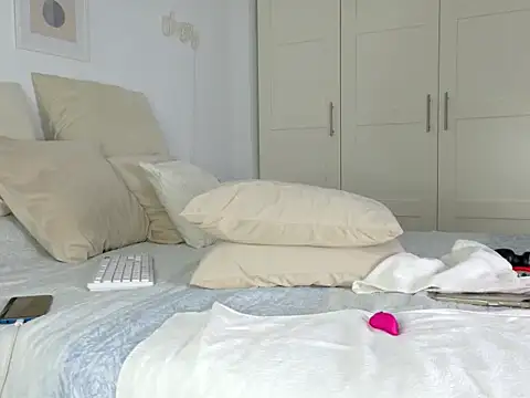 MissFrenchy online show from 11, 1, 2026