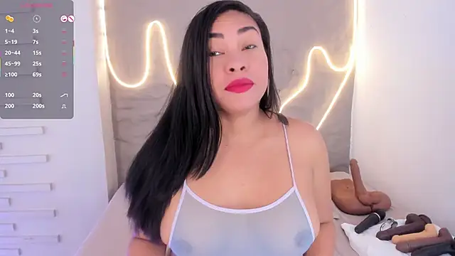 Snapshot of Monika-Ruiz chatting on 14, 12, 2025 Monika-Ruiz online show from 14, 12, 2025