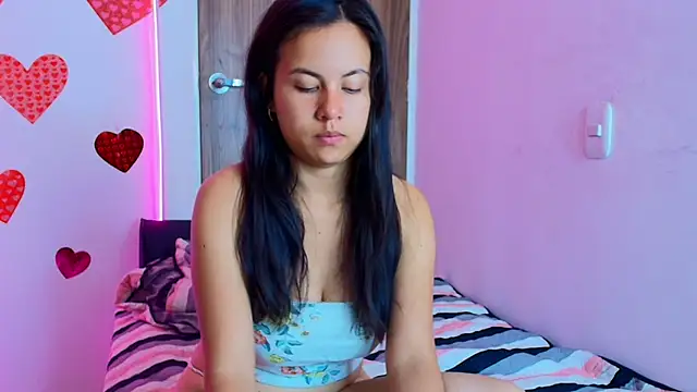 Snapshot of mady_gh chatting on 2, 10, 2025 mady gh online show from 2, 10, 2025