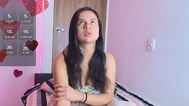 Snapshot of mady_gh chatting on 11, 1, 2026 mady gh online show from 11, 1, 2026