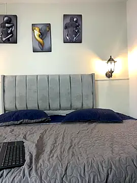 Samara Hadi  online show from 22, 12, 2025