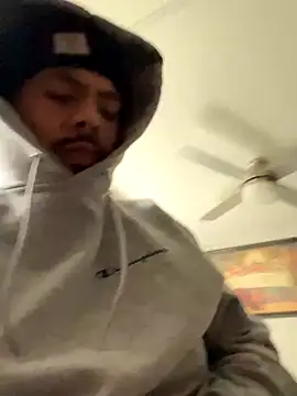 Snapshot of Bbrn69official chatting on 30, 10, 2025 Bbrn69official online show from 30, 10, 2025