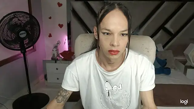 Snapshot of sara_slut21 chatting on 17, 1, 2025 sara slut21 online show from 17, 1, 2025