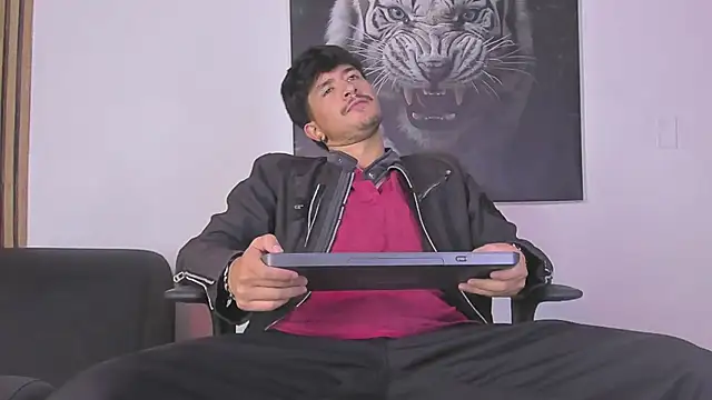 DimitriDeluxe online show from 23, 9, 2025