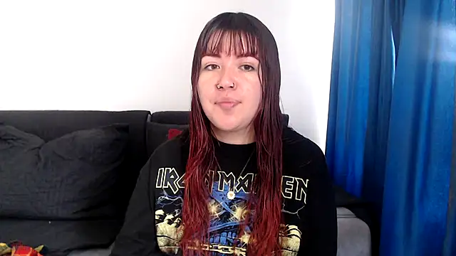 Snapshot of evilheart_69 chatting on 2, 3, 2026 evilheart 69 online show from 2, 3, 2026