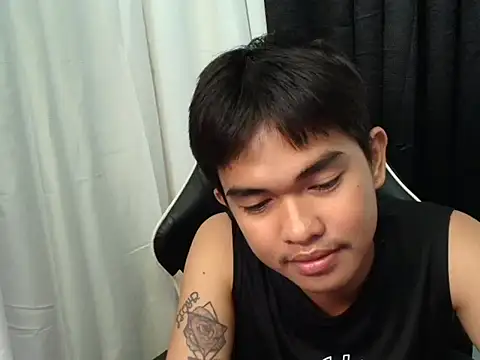 Snapshot of joncum4u chatting on 8, 7, 2026 joncum4u online show from 8, 7, 2026
