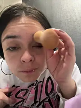 Emily Rivers  online show from 5, 12, 2025