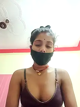 Snapshot of Basanti_143 chatting on 6, 10, 2025 Basanti 143 online show from 6, 10, 2025
