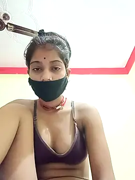 Snapshot of Basanti_143 chatting on 8, 10, 2025 Basanti 143 online show from 8, 10, 2025