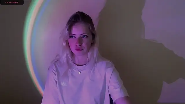 AliceHotty  online show from 24, 9, 2025