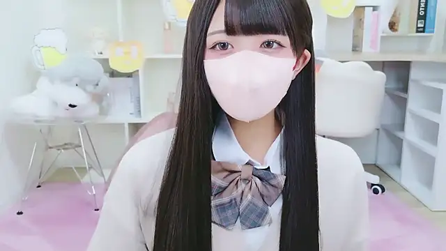 Reina Fcup online show from 27, 9, 2025