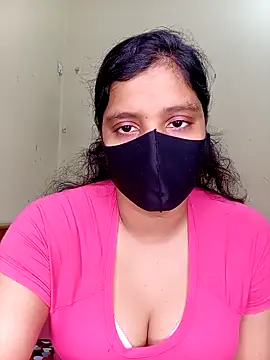 Rose-luckey online show from 18, 4, 2026