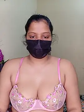Rose-luckey online show from 10, 6, 2026