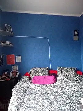 Snapshot of Feelineducentre chatting on 3, 10, 2025 Feelineducentre online show from 3, 10, 2025