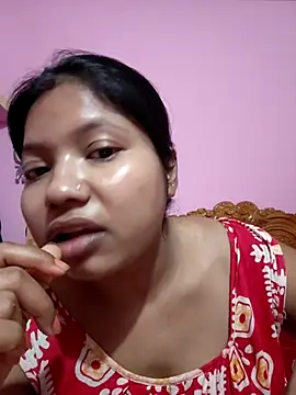 Snapshot of Redchery chatting on 11, 7, 2026 Redchery online show from 11, 7, 2026