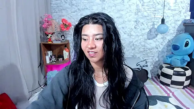 Snapshot of Shaden_11 chatting on 12, 9, 2025 Shaden 11 online show from 12, 9, 2025