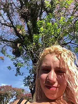 Bruna551 online show from 12, 10, 2025