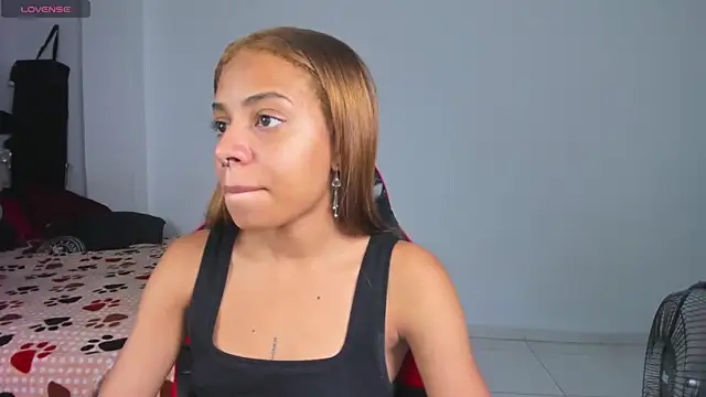 yumi hanna online show from 14, 4, 2026