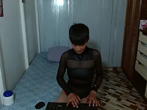 Megan seanz online show from 23, 6, 2026
