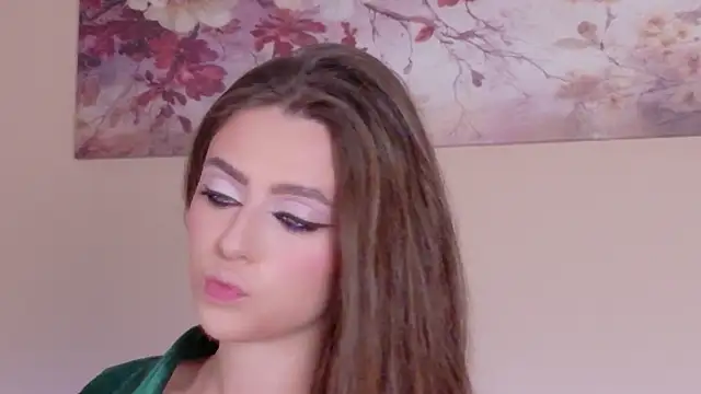 Snapshot of Sienna_Voss chatting on 3, 4, 2026 Sienna Voss online show from 3, 4, 2026