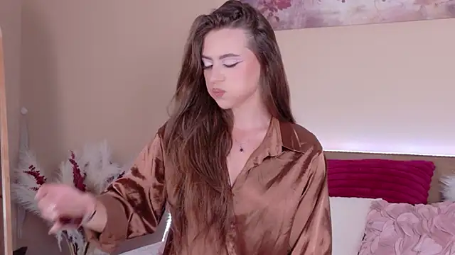 Snapshot of Sienna_Voss chatting on 4, 4, 2026 Sienna Voss online show from 4, 4, 2026