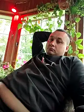 Snapshot of Amberdual chatting on 4, 10, 2025 Amberdual online show from 4, 10, 2025