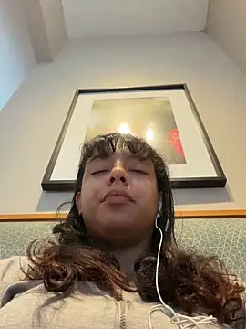 Snapshot of allybluee777 chatting on 13, 2, 2026 allybluee777 online show from 13, 2, 2026