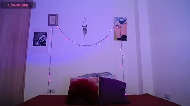 dark  nymph online show from 16, 3, 2026