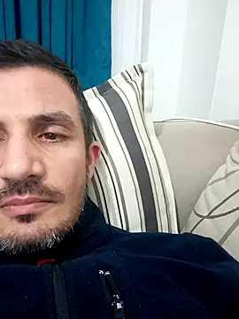 Snapshot of OGUZOZAN chatting on 7, 11, 2025 OGUZOZAN online show from 7, 11, 2025