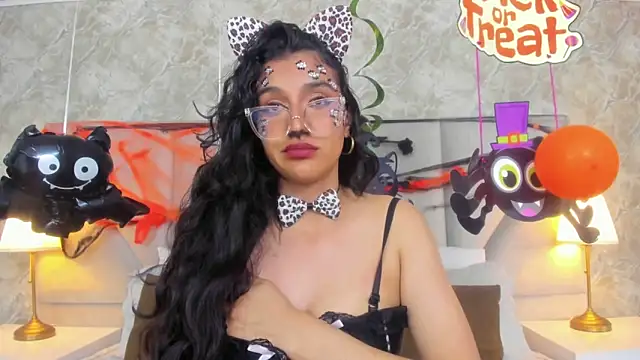 ValentiinaCruz online show from 17, 10, 2025