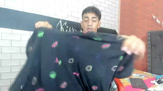 Sexvergon 26 online show from 8, 11, 2025