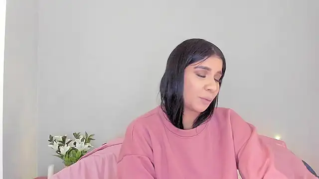 Laura-angeel online show from 29, 10, 2025