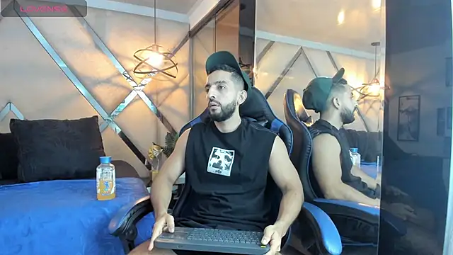 Yiyo10  online show from 26, 4, 2026