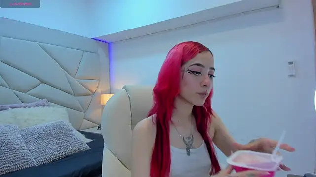 persefone 333 online show from 8, 10, 2025