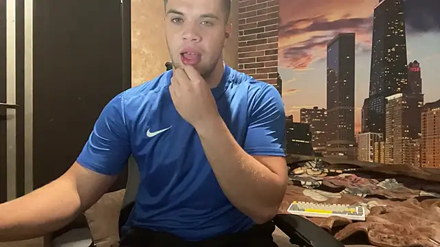 Snapshot of MusclePhantom chatting on 24, 9, 2025 MusclePhantom online show from 24, 9, 2025