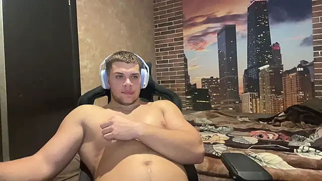 Snapshot of MusclePhantom chatting on 26, 10, 2025 MusclePhantom online show from 26, 10, 2025