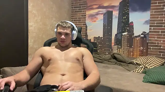 Snapshot of MusclePhantom chatting on 28, 10, 2025 MusclePhantom online show from 28, 10, 2025