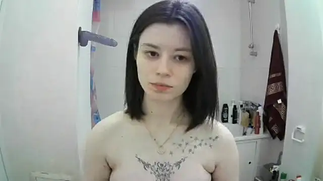 Snapshot of EdlinEngelby chatting on 17, 9, 2025 EdlinEngelby online show from 17, 9, 2025