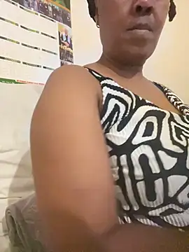 Snapshot of Ebonyboobsmilk chatting on 21, 11, 2025 Ebonyboobsmilk online show from 21, 11, 2025