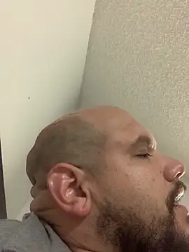 shakeweight online show from 20, 10, 2025