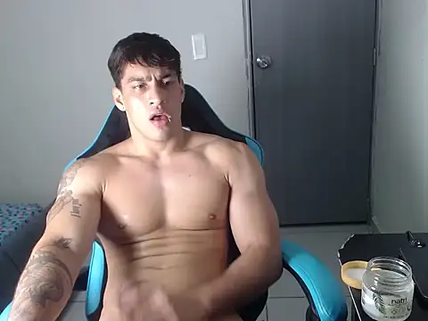 Snapshot of latin_party007 chatting on 21, 11, 2025 latin party007 online show from 21, 11, 2025