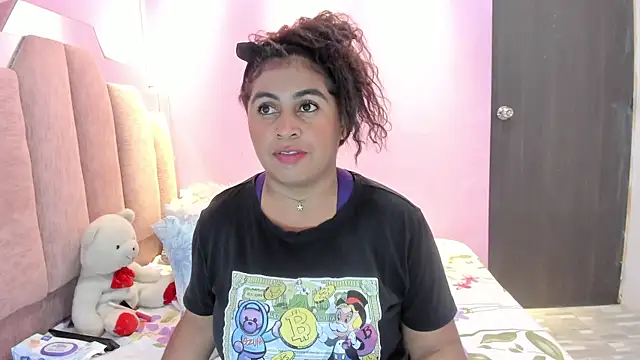 AndreaSweet2 online show from 7, 11, 2025