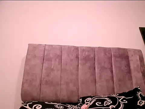 Snapshot of Luciana_hardmand chatting on 18, 9, 2025 Luciana hardmand online show from 18, 9, 2025