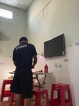 hotboy2x online show from 18, 3, 2026