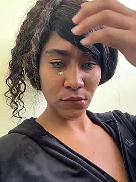 LuckyKhloe online show from 26, 9, 2025