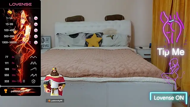 Daddyisssues1 online show from 7, 11, 2025