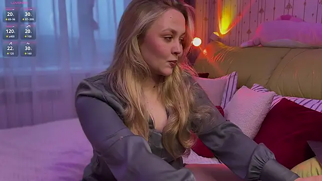 Estella Elwood online show from 8, 3, 2026