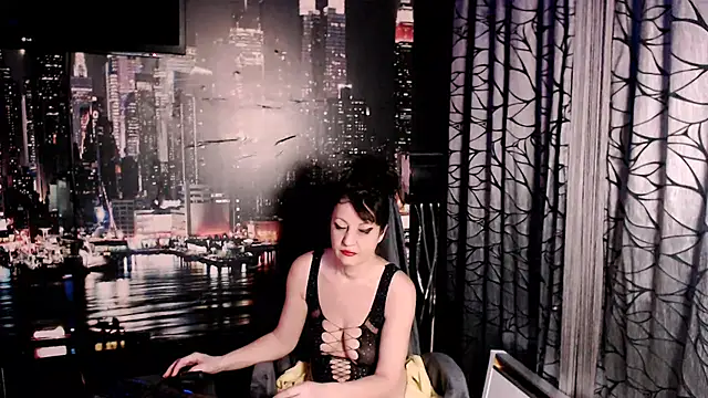 AMOURSWEET2025 online show from 19, 11, 2025